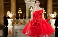 Photos – Helmer – Défilé Automne 2011 Voici un extrait de la collection d’Helmer, designer présent à Montréal et Paris lors d’un défilé en septembre 2011.